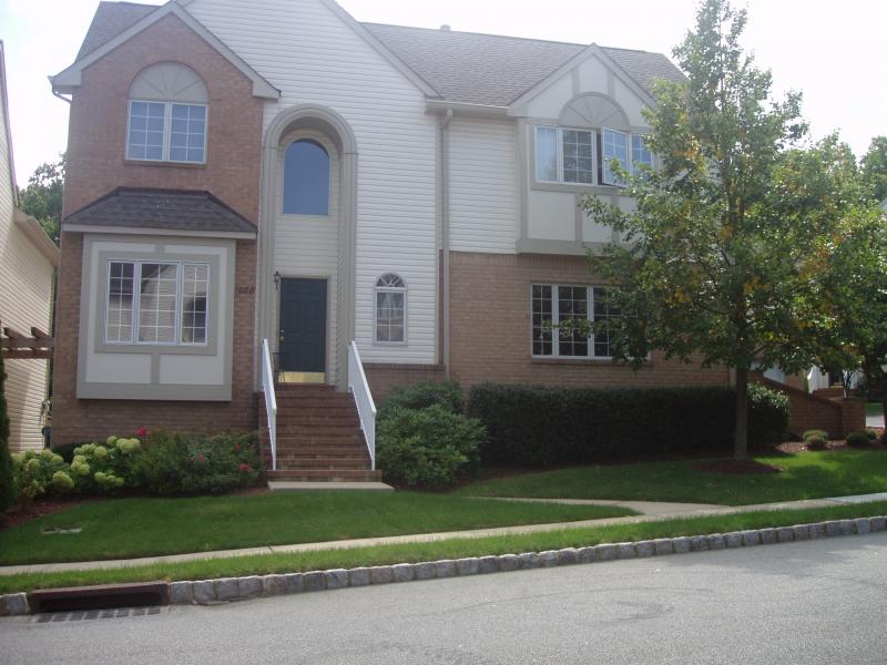 West Orange Co-op Condo Townhouse
