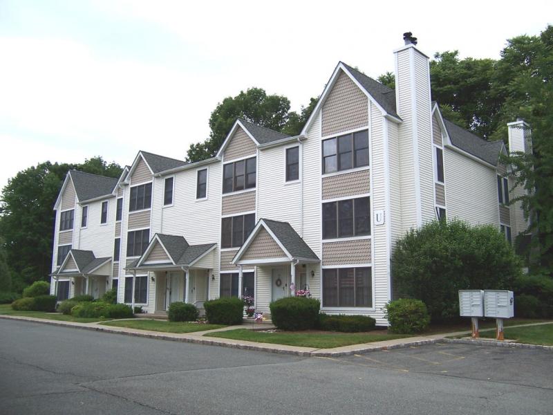 Hamburg Co-op Condo Townhouse