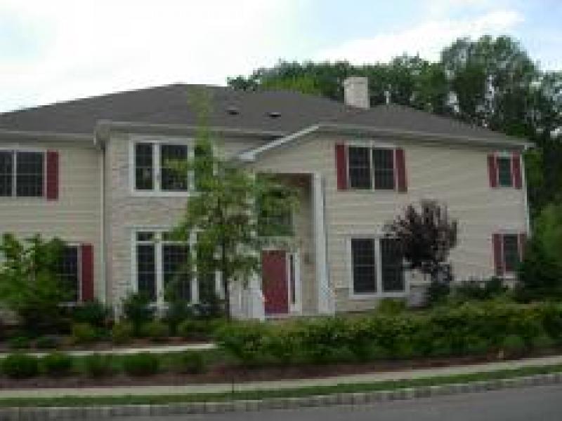Roseland Co-op Condo Townhouse Roseland Co-op Condo Townhouse