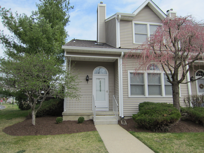 Independence Co-op Condo Townhouse