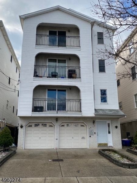 30 Garden St Newark New Jersey 07105 For Sale Douglas Elliman