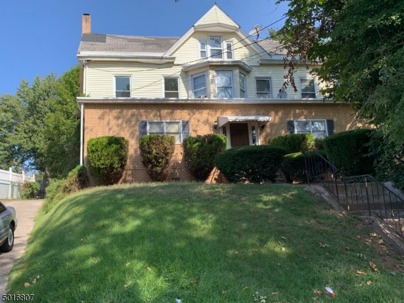 Elmora Hills Real Estate & Homes for Sale Douglas Elliman