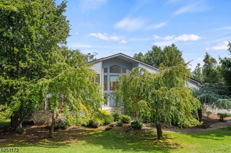 194 Eileen Drive Cedar Grove, New Jersey, United States Home For Sale