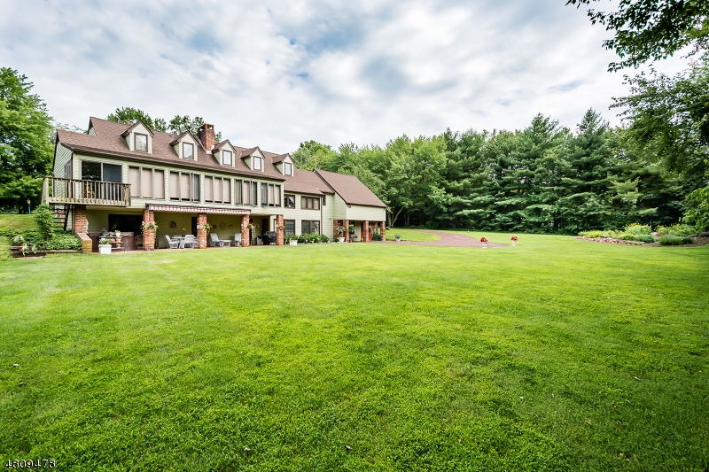 East Amwell Township Real Estate and Apartments for Vendita