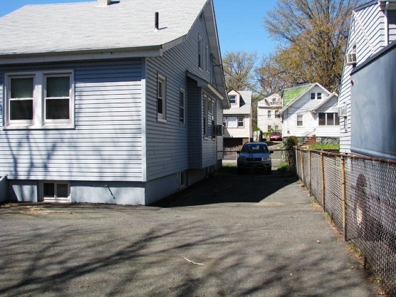 GARDENRESD2931702