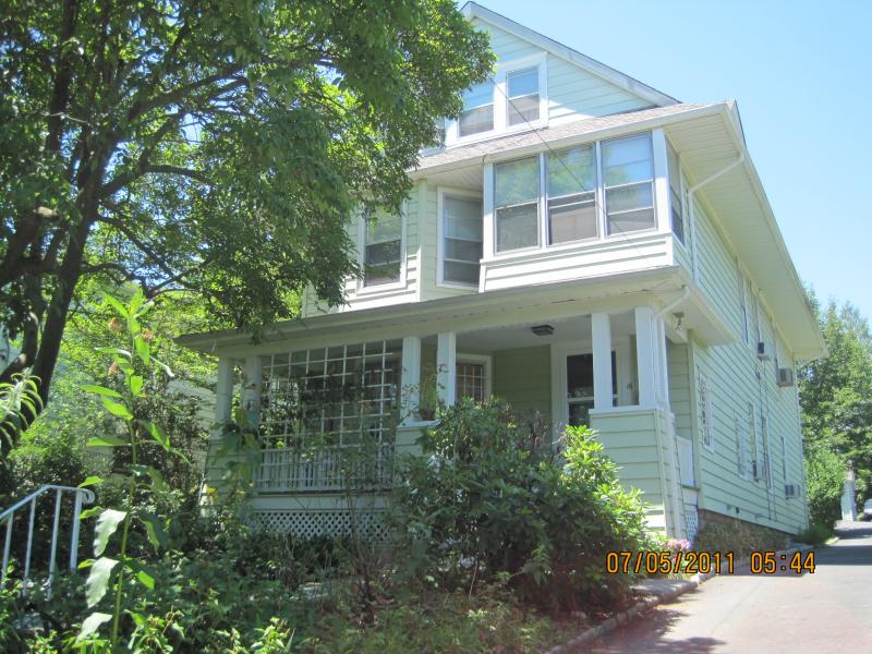 16 St Lukes Pl Montclair Twp., NJ