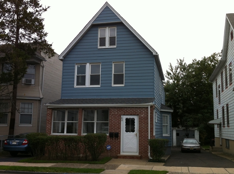 80 Crawford St East Orange City, NJ