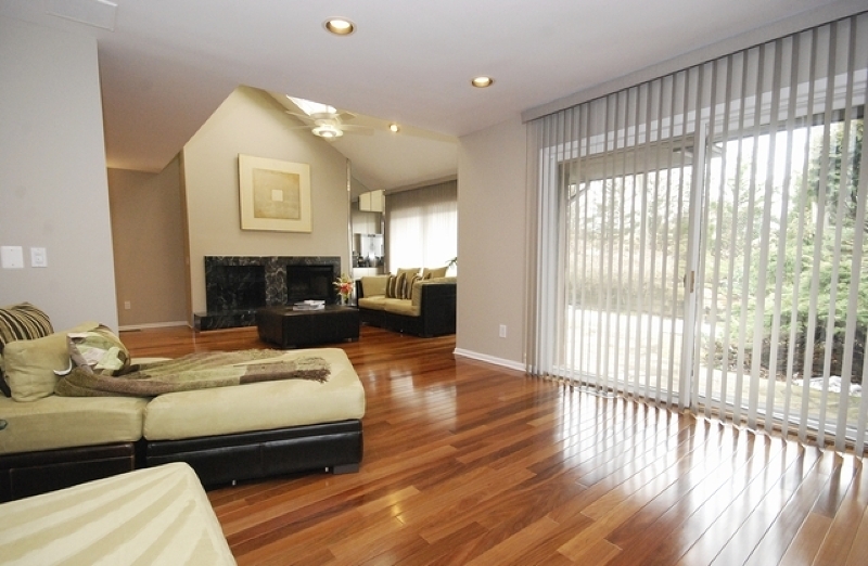 302 Barringer Ct