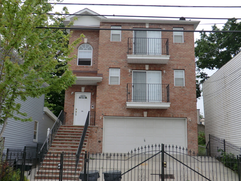 294 S 20th St