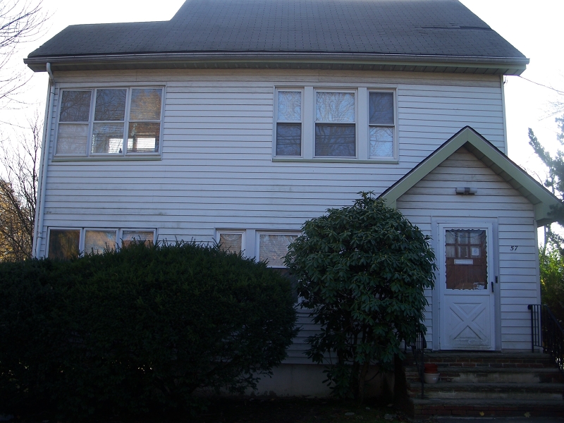 57 Cedar Ave