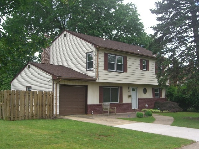 Single Family Home for Sale, ListingId:19416042, location: Somerville 08876