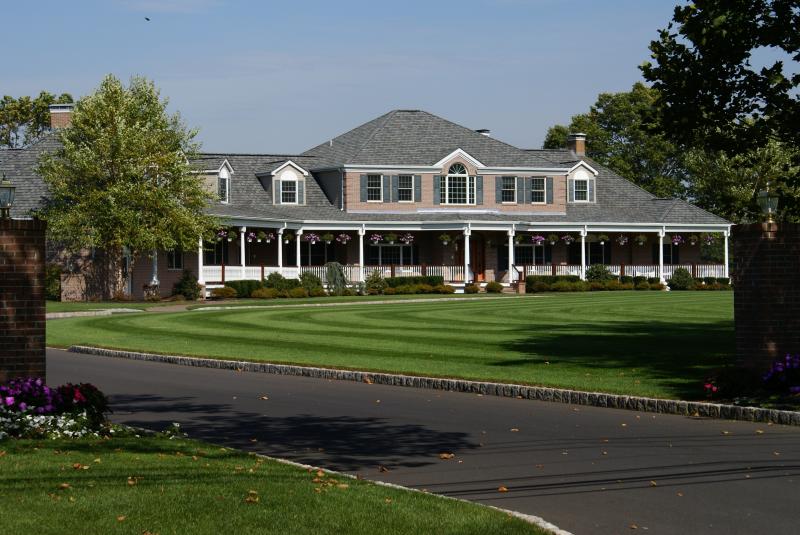 Single Family Home for Sale, ListingId:18073189, location: Franklin 07416