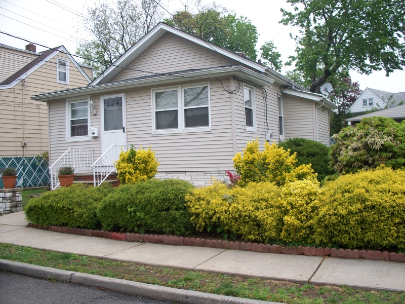 Single Family Home for Sale, ListingId:19093440, location: 102 Hopper Ave Nutley 07110