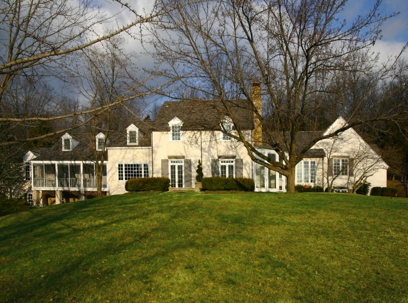 Real Estate for Sale, ListingId:16872067, location: Tewksbury Township 07830