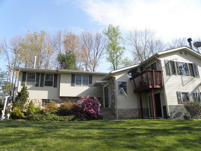 Single Family Home for Sale, ListingId:18858603, location: 167 Mountain Rd Phillipsburg 08865