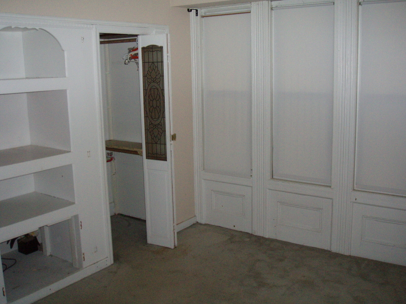 Viewing Image 14