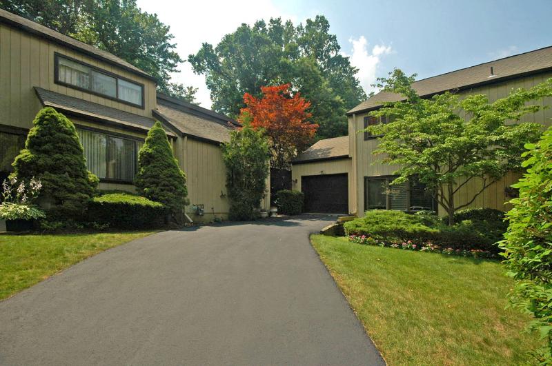 Single Family Home for Sale, ListingId:17948828, location: Morristown 07960