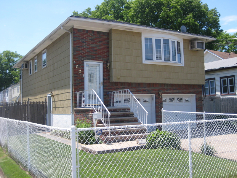 Single Family Home for Sale, ListingId:18011311, location: 1201 LINCOLN ST Linden 07036