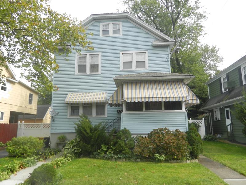 Single Family Home for Sale, ListingId:17532397, location: 587 JEFFERSON AVE Rahway 07065