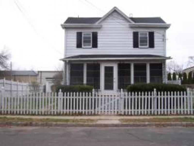 Single Family Home for Sale, ListingId:16208774, location: 45 2ND ST Somerville 08876