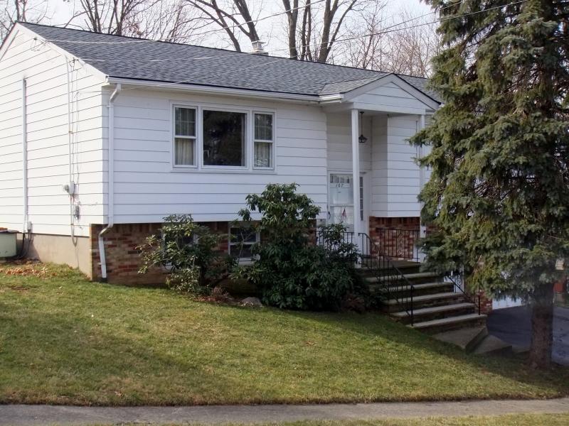 Single Family Home for Sale, ListingId:17981822, location: 167 HAVERHILL AVE Woodland Park 07424