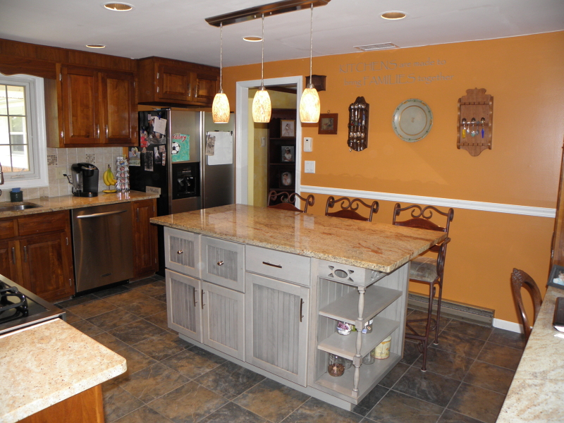 Single Family Home for Sale, ListingId:18602866, location: 824 Lopatcong St Belvidere 07823