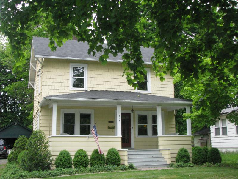 Single Family Home for Sale, ListingId:15145746, location: Bedminster 07921