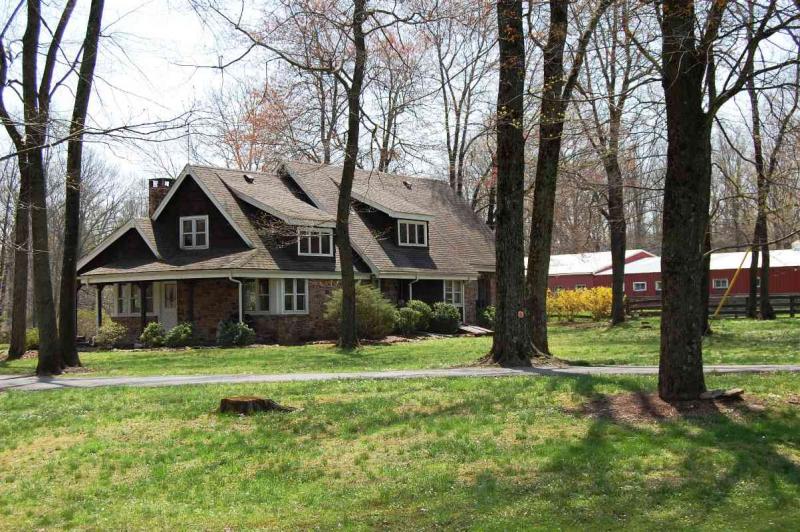 Real Estate for Sale, ListingId:17120922, location: 128 LILAC DR Clinton 08809