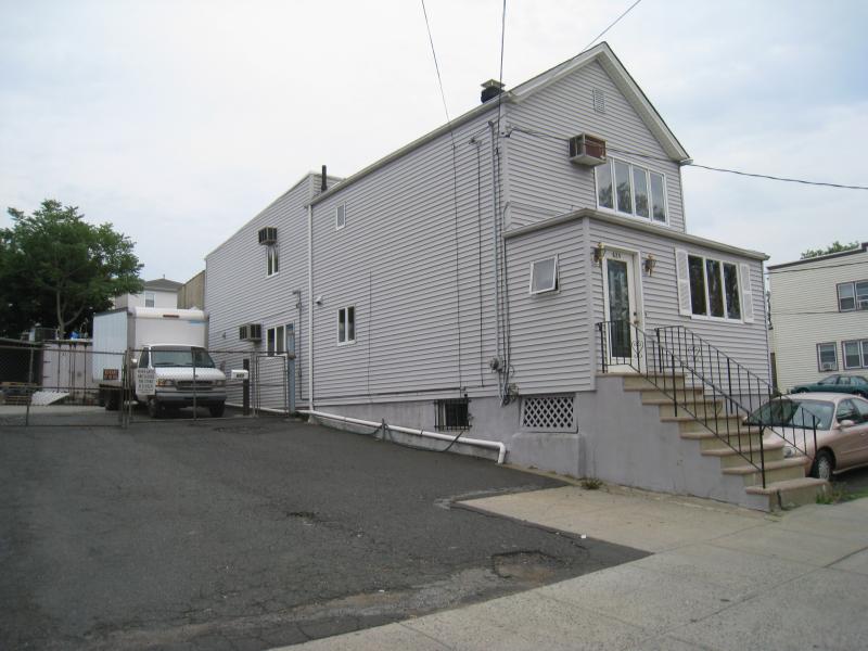 Multi Family for Sale, ListingId:17948841, location: Newark 07102