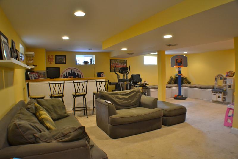 Single Family Home for Sale, ListingId:18350868, location: 133 James Terrace Rahway 07065