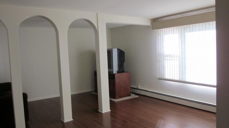 Viewing Image 4