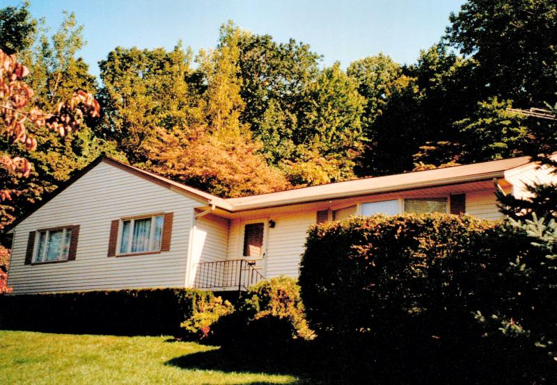 Single Family Home for Sale, ListingId:17485873, location: Hackettstown 07840