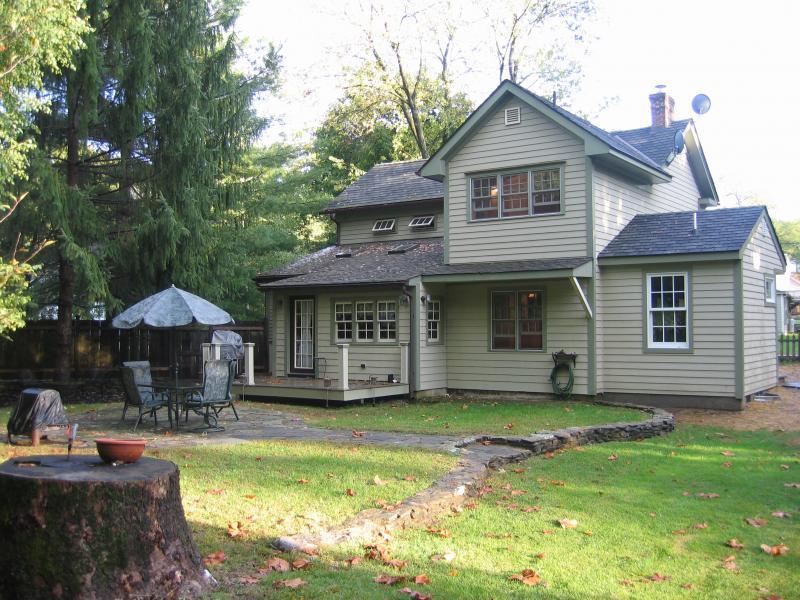 Single Family Home for Sale, ListingId:17490754, location: Oxford 07863