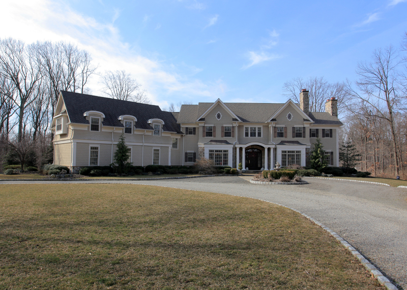 Single Family Home for Sale, ListingId:18168685, location: Chester 07930