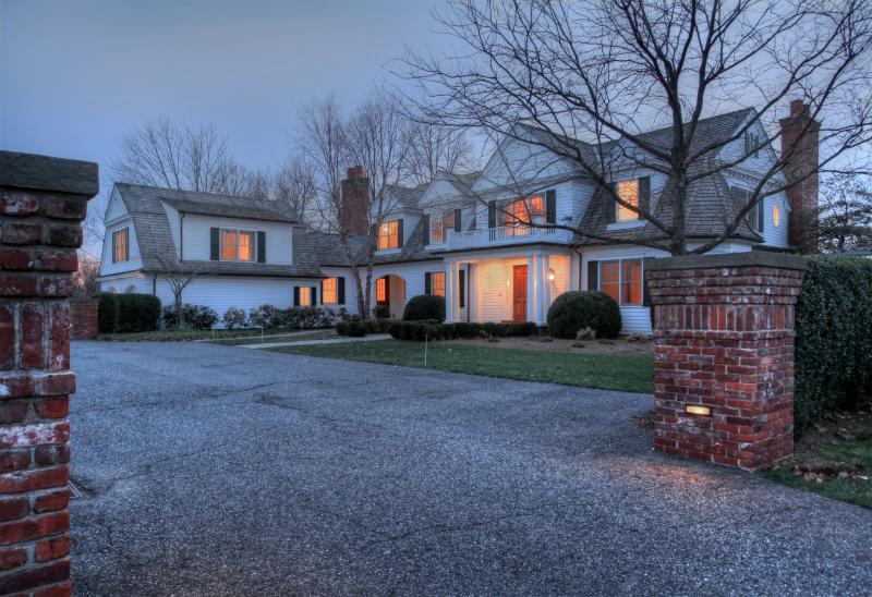Single Family Home for Sale, ListingId:17520327, location: Bedminster 07921