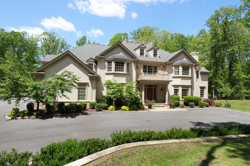 Single Family Home for Sale, ListingId:19258418, location: 151 Post Kennel Rd Far Hills 07931
