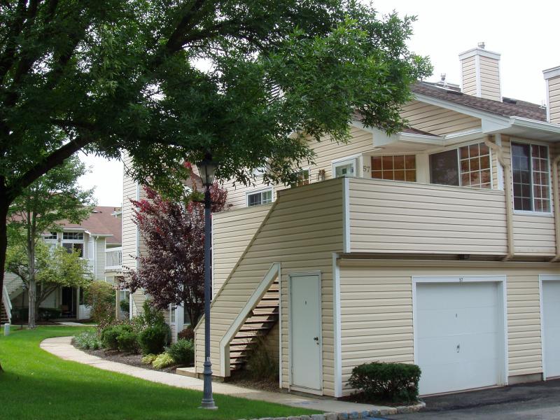 Single Family Home for Sale, ListingId:17237922, location: 57 FOXWOOD CT Bedminster 07921