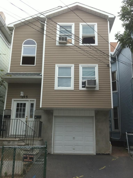Multi Family for Sale, ListingId:18168706, location: 193 Park Ave Paterson 07501