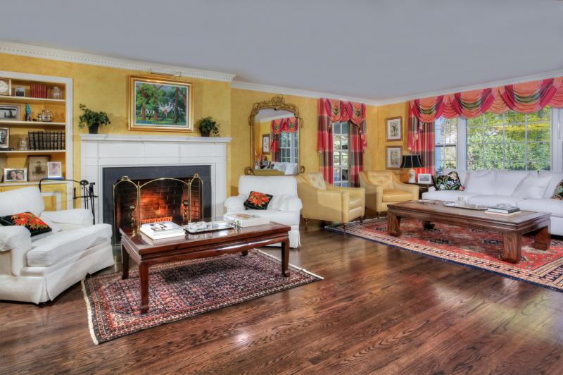 Single Family Home for Sale, ListingId:17632672, location: Morristown 07960