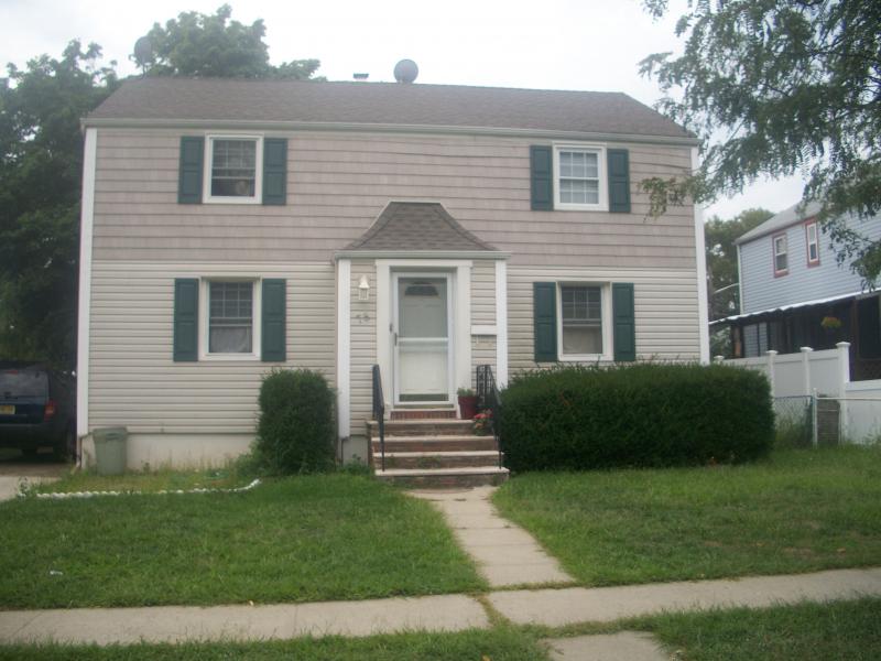 Multi Family for Sale, ListingId:15819809, location: 78 MACARTHUR AVE Lodi 07644
