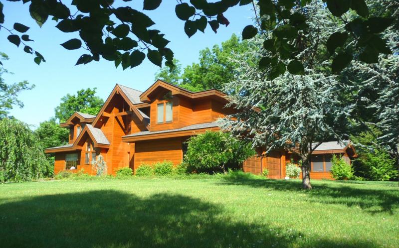 Single Family Home for Sale, ListingId:16639403, location: Belvidere 07823