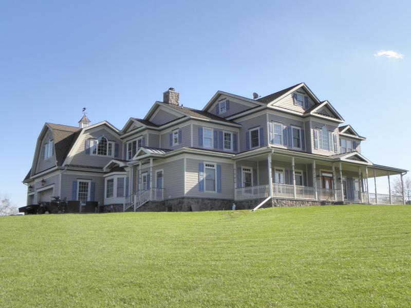 Single Family Home for Sale, ListingId:17541188, location: 91 PHILLIPS RD Milford 08848