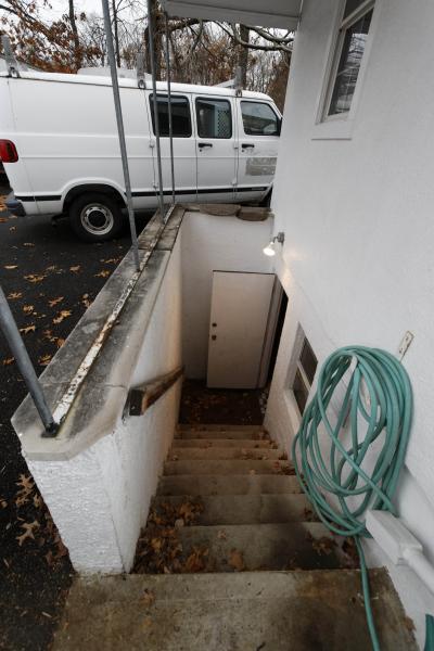 Viewing Image 11