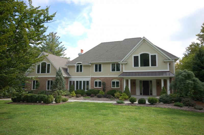Single Family Home for Sale, ListingId:17965942, location: 4 Lisa Lane Union 07083