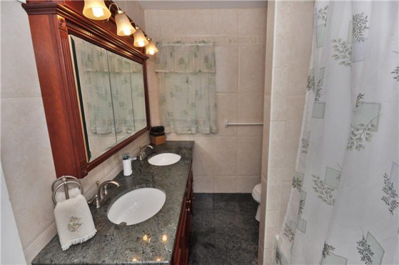 Viewing Image 7
