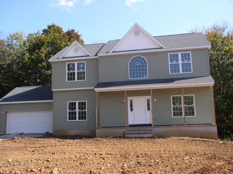 Single Family Home for Sale, ListingId:18471789, location: 4 HEATHER HILL RD Washington 07882