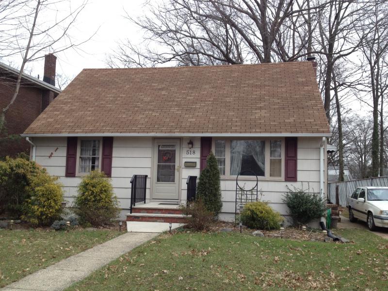 Real Estate for Sale, ListingId:17916349, location: 518 JANSEN AVE Woodbridge 07095