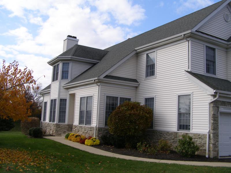 Single Family Home for Sale, ListingId:17991292, location: 96 WESTGATE DR Annandale 08801