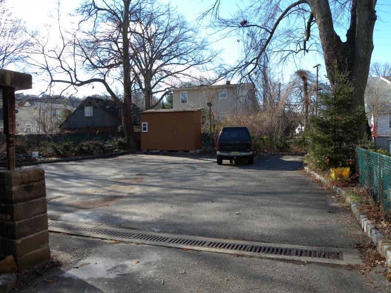 Viewing Image 13