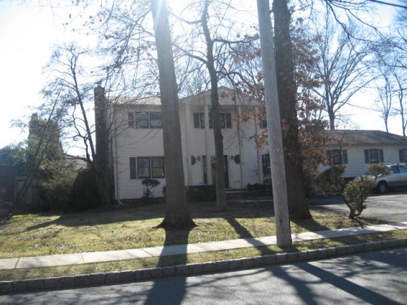 Single Family Home for Sale, ListingId:17996313, location: 1125 vail rd Parsippany 07054